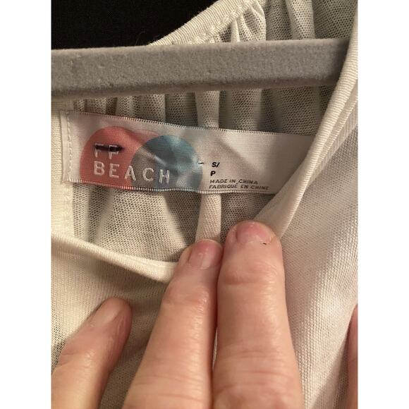 Free People Beach White paneled gathered at center hi low Coverup Oversized - Picture 4 of 10